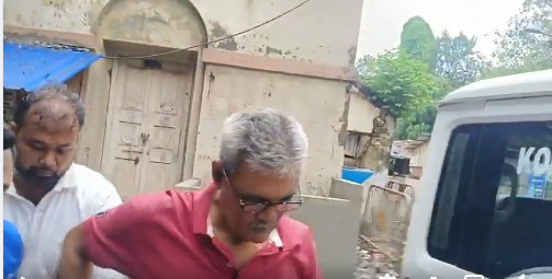 মুখ্যমন্ত্রীর বাড়ির সামনে থেকে মাদক আগ্নেয়াস্ত্র সহ গ্রেফতার।