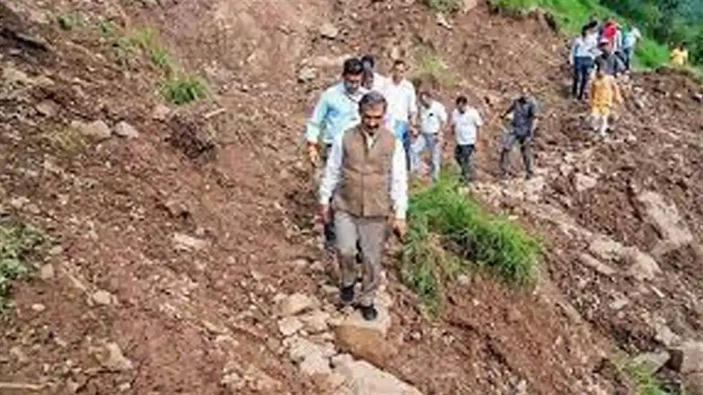 Himachal pradesh প্রবল বর্ষণে বিধ্বস্ত হিমাচল, ঘোষণা করা হবে 'রাজ্যস্তরের বিপর্যয়' হিসেবে